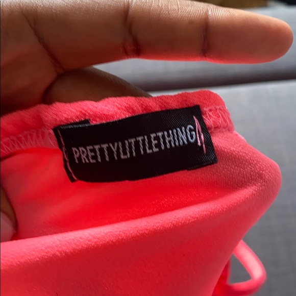 Two piece neon pink set - Picture 4 of 6